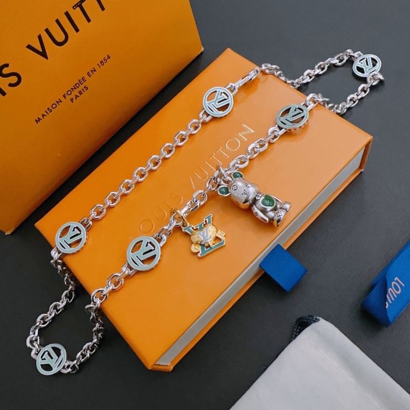 Louis Vuitton Necklaces